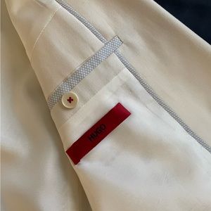 Mens Hugo Boss cream colored Blazer